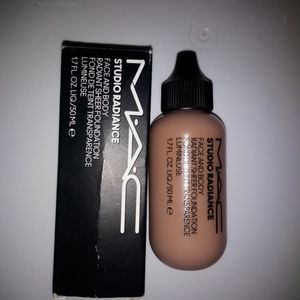 MAC Face & Body Sheer Foundation